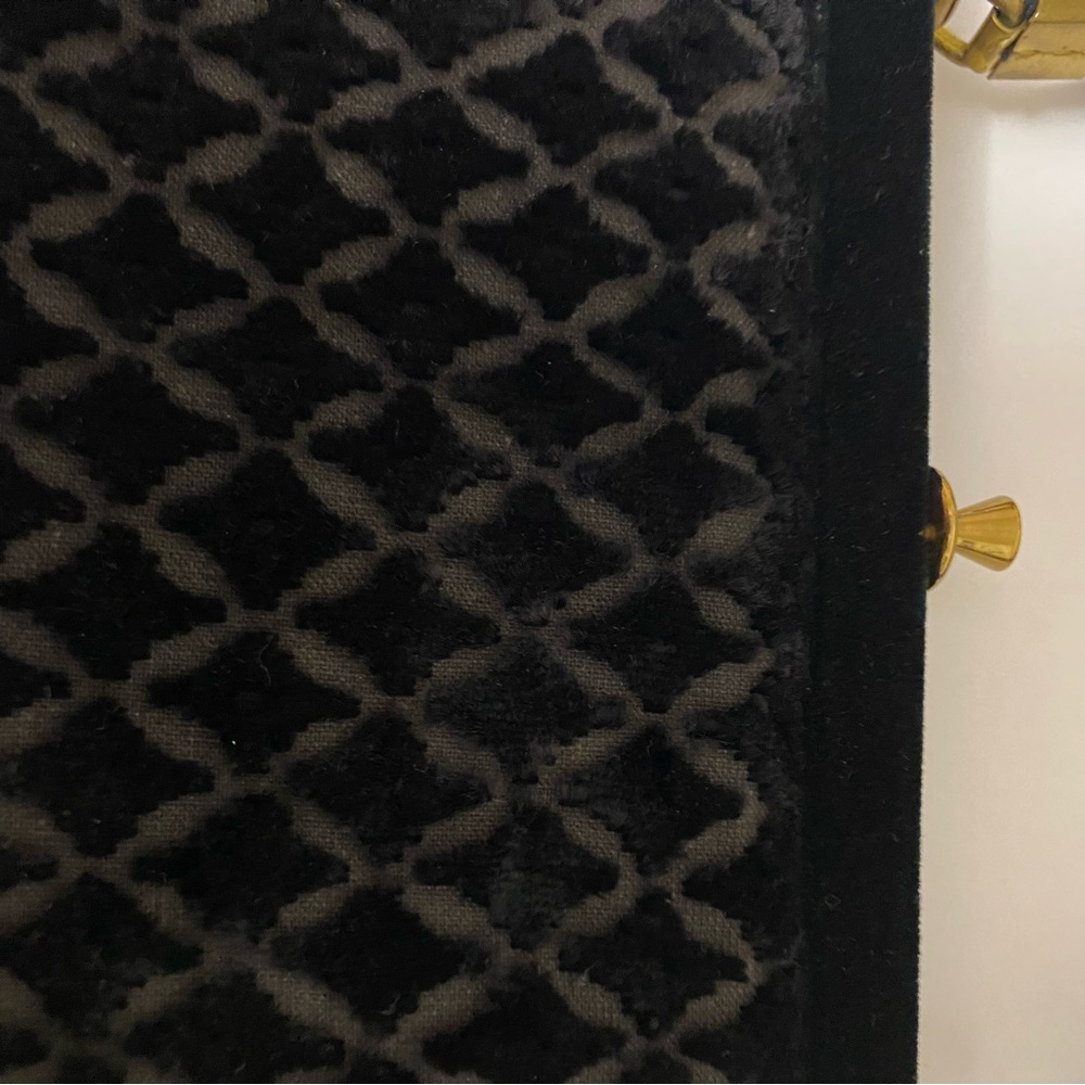 Antique Vintage Purse in black velvet - Picture 10 of 10